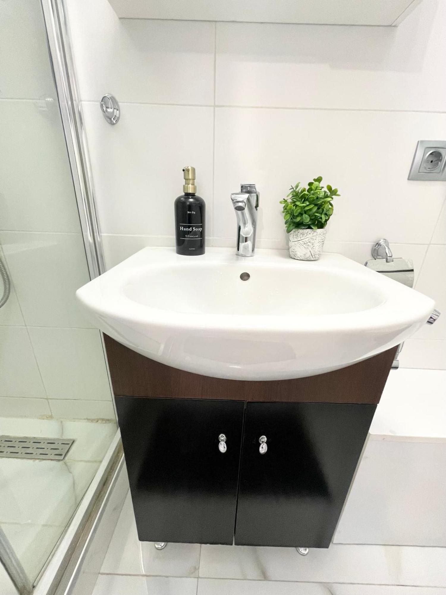 White Studio Bucureşti Eksteriør bilde